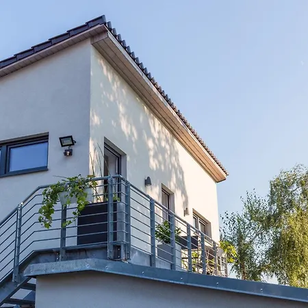 Ferienwohnung Gruenes Берлин Экстерьер фото